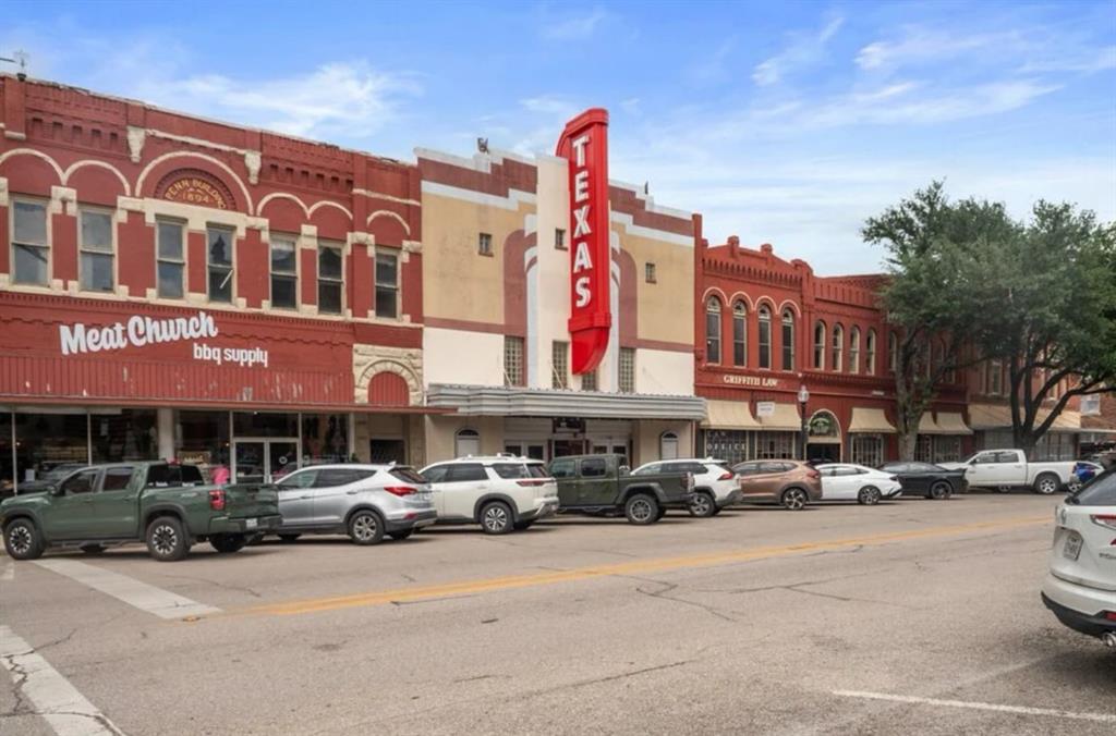 Town - Waxahachie - Residential