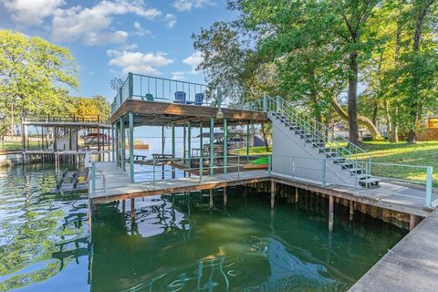 Tiny photo for 355 Beachside Drive, Trinidad, TX 75163 (MLS # 21025235)