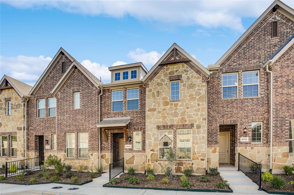 2112 Steer Creek Place