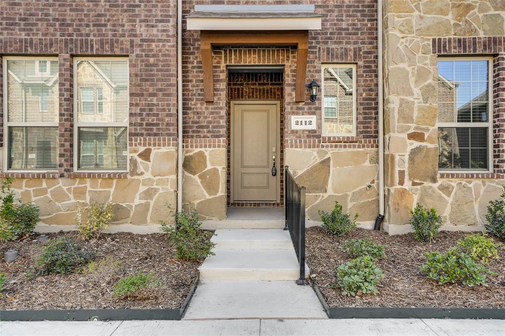 2112 Steer Creek Place