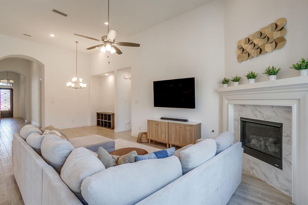 Tavolo Park - Residential