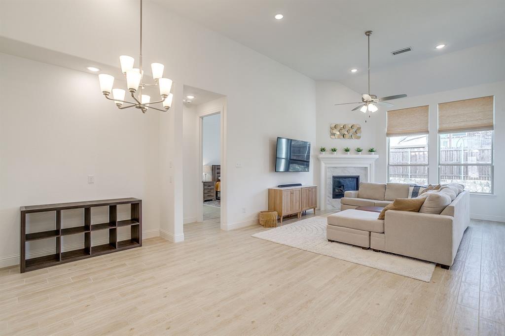 Tavolo Park - Residential