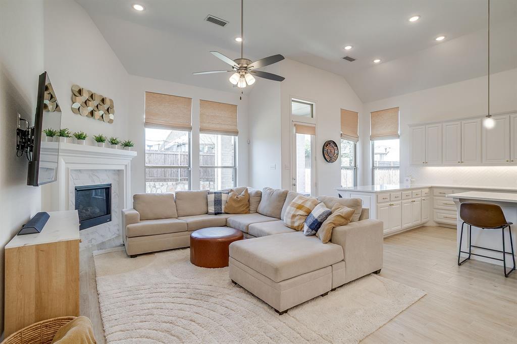 Tavolo Park - Residential