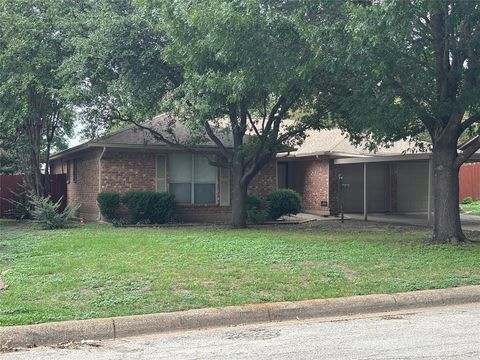 2008 Tippy Terrace Edgecliff Village TX 76134