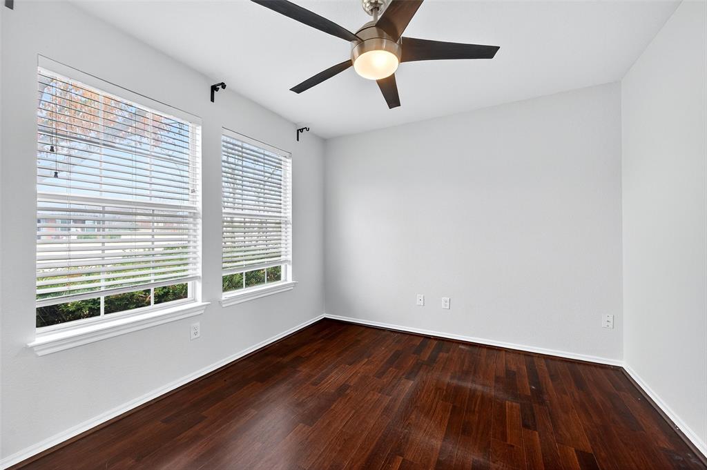 2105 Sherbrooke Court