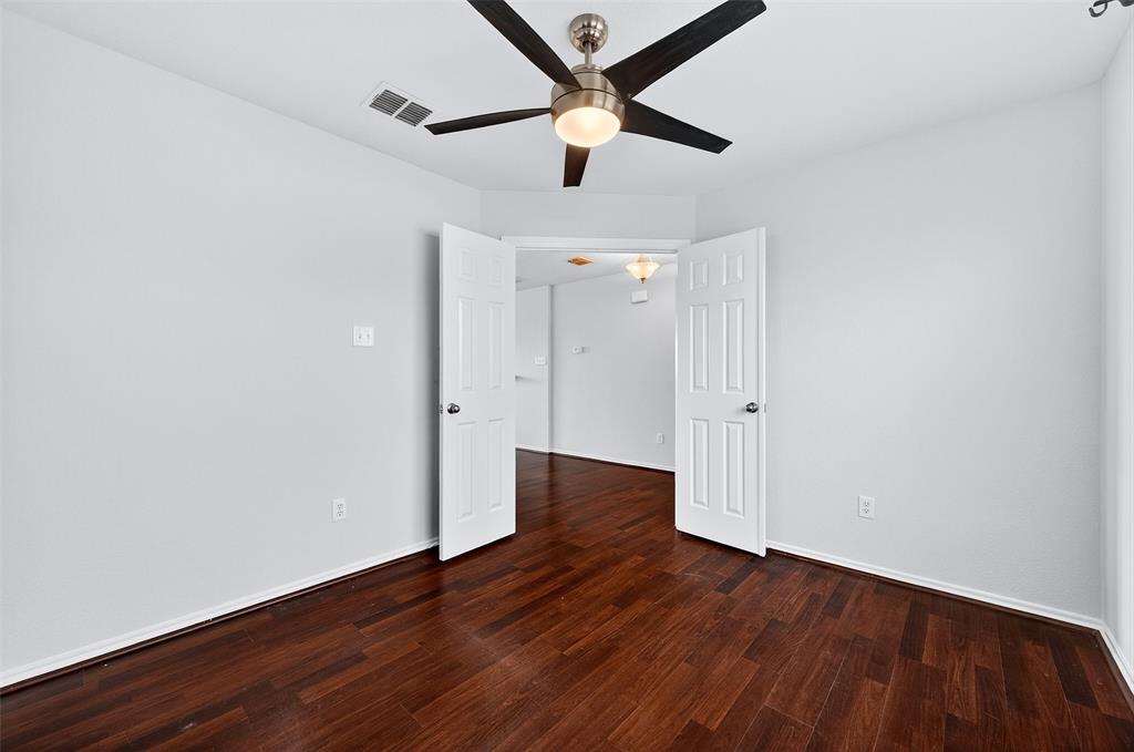 2105 Sherbrooke Court