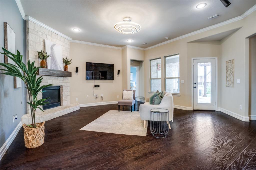 1060 Enchanted Rock Drive