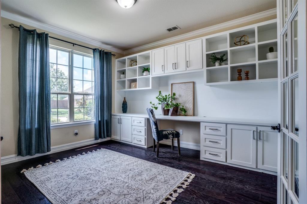 1060 Enchanted Rock Drive