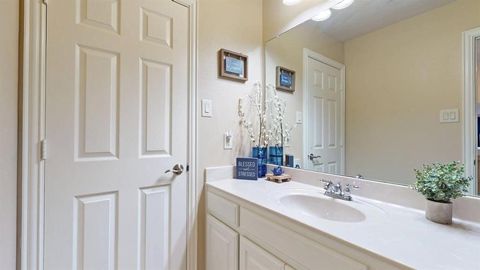 Tiny photo for 5772 Noble Oak Lane, Frisco, TX 75033 (MLS # 21100883)