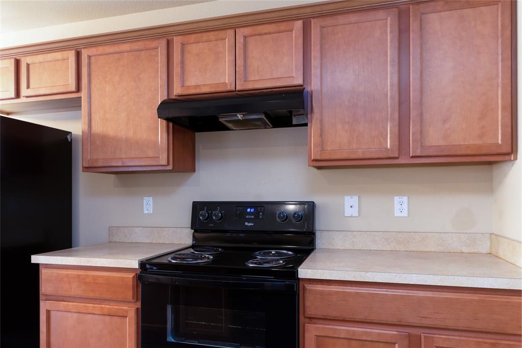 Pleasant Oaks Estates - Residential Lease