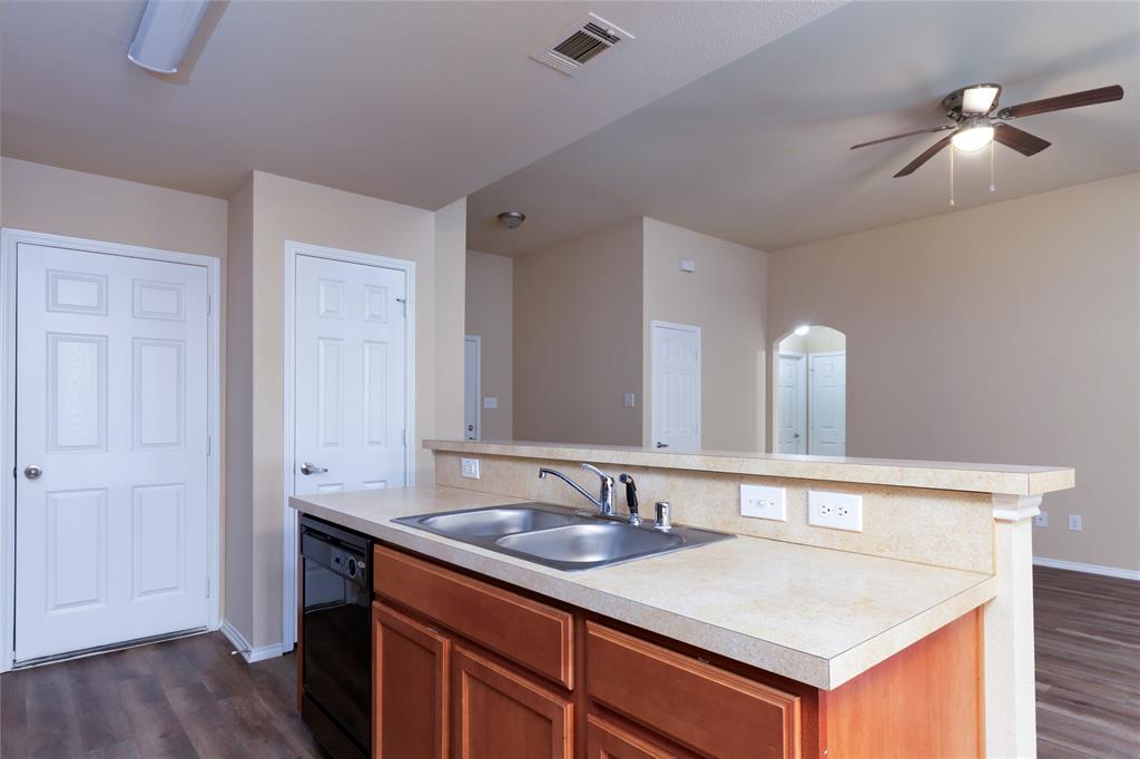 Pleasant Oaks Estates - Residential Lease