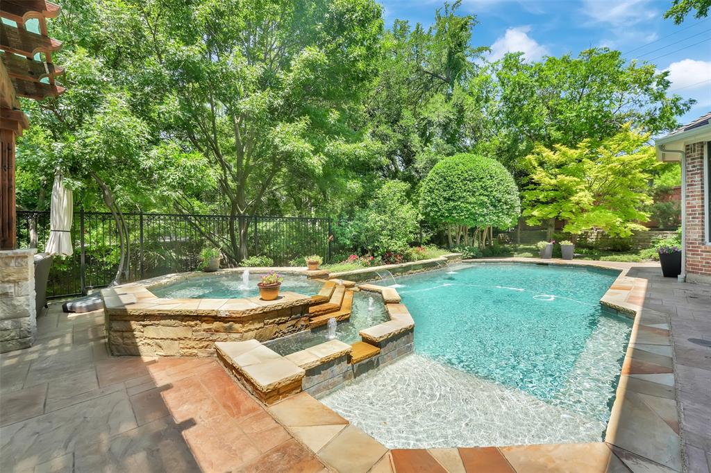 2533 Timber Ridge Drive