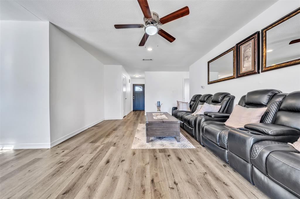 Crestmoor Park West - Residential