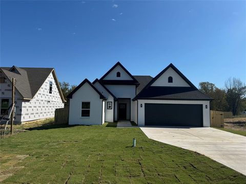 A home in Alvarado