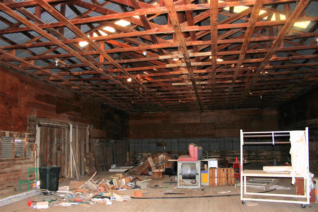 Anderson Ray Pt.Lometa Station Ground - Commercial Sale