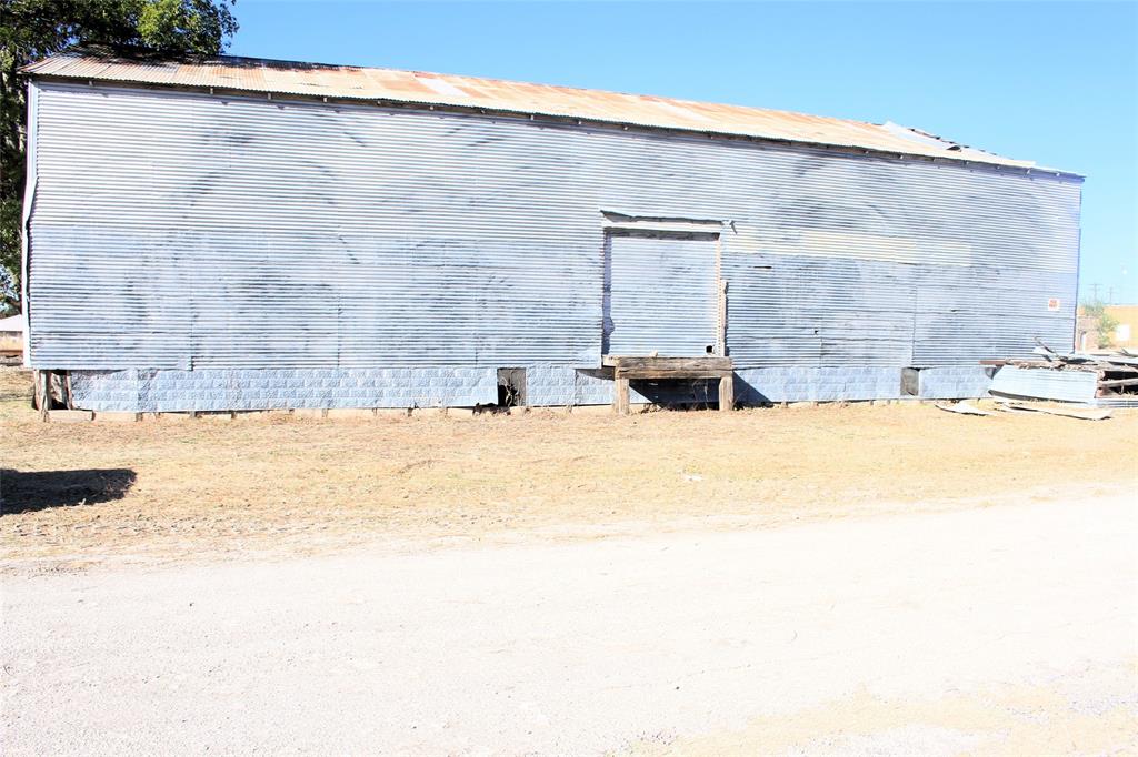 Anderson Ray Pt.Lometa Station Ground - Commercial Sale