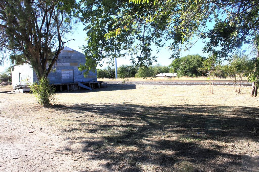 Anderson Ray Pt.Lometa Station Ground - Commercial Sale