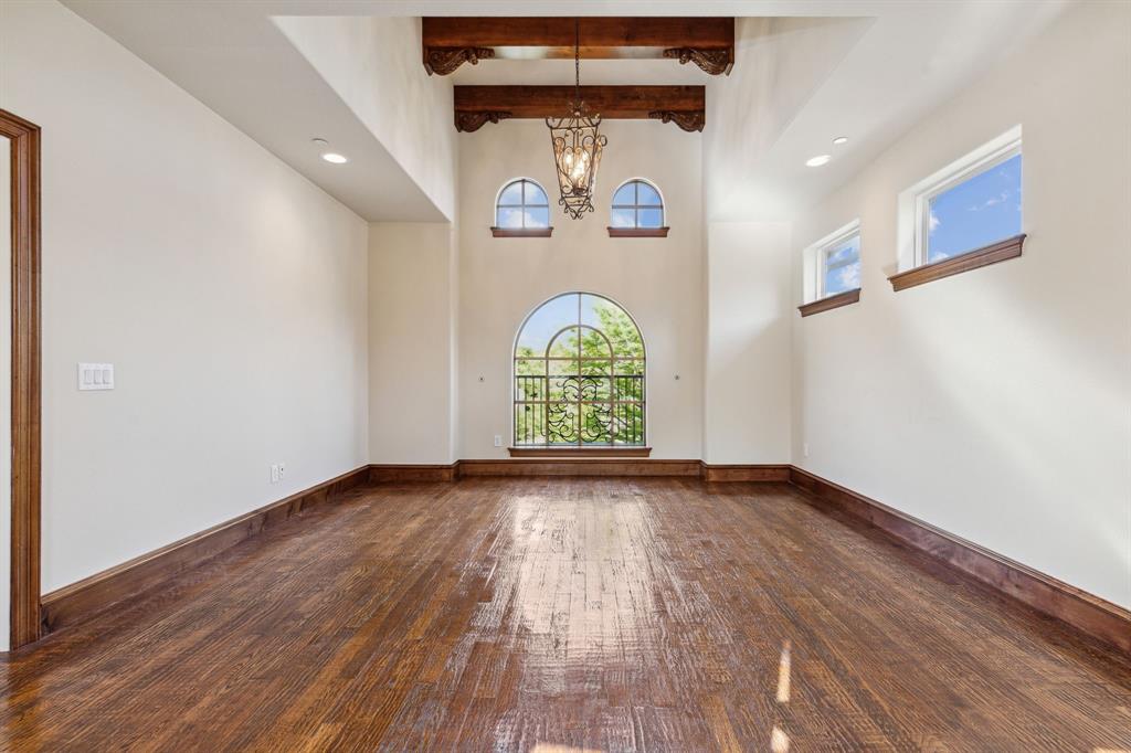 Starwood Ph Four Village 16 - Residential