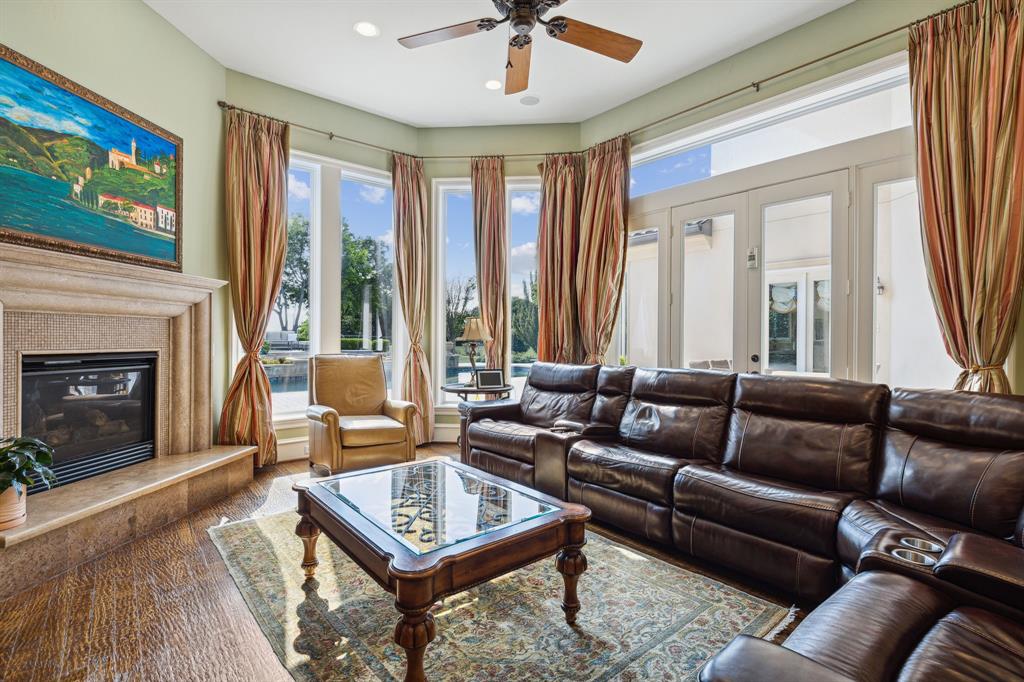 Starwood Ph Four Village 16 - Residential