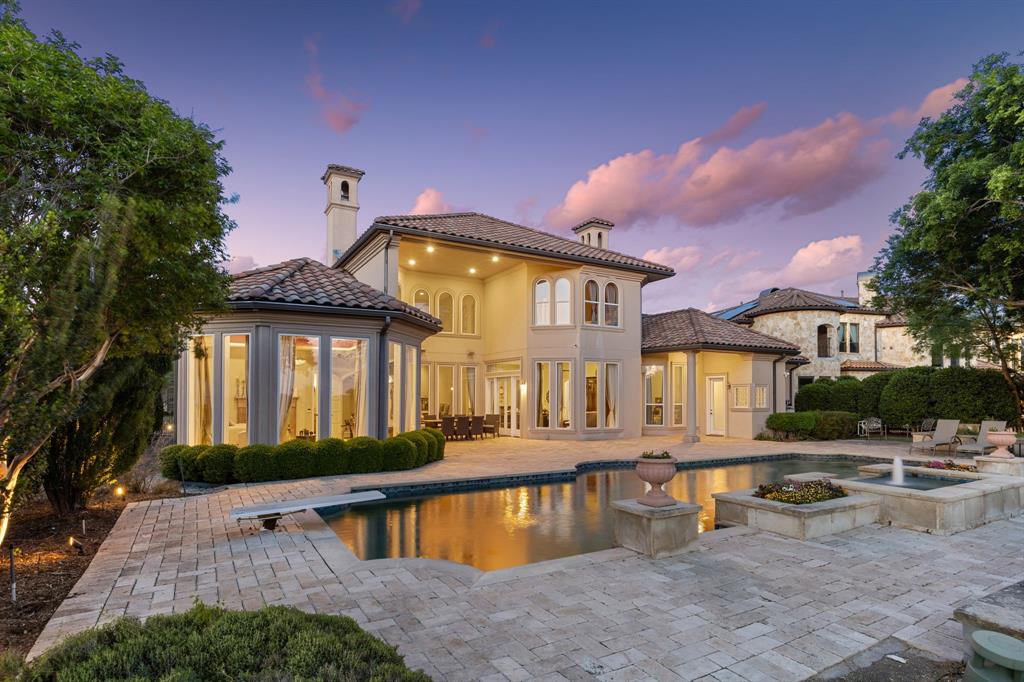 Starwood Ph Four Village 16 - Residential