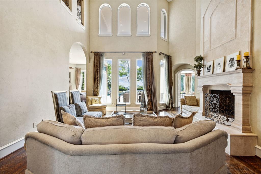 Starwood Ph Four Village 16 - Residential