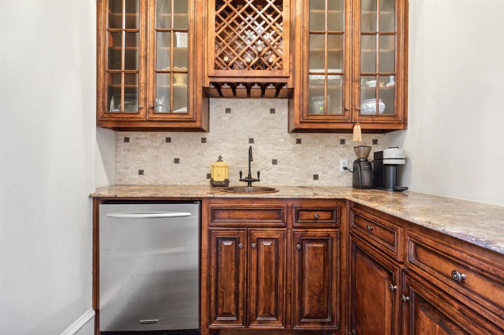 Starwood Ph Four Village 16 - Residential