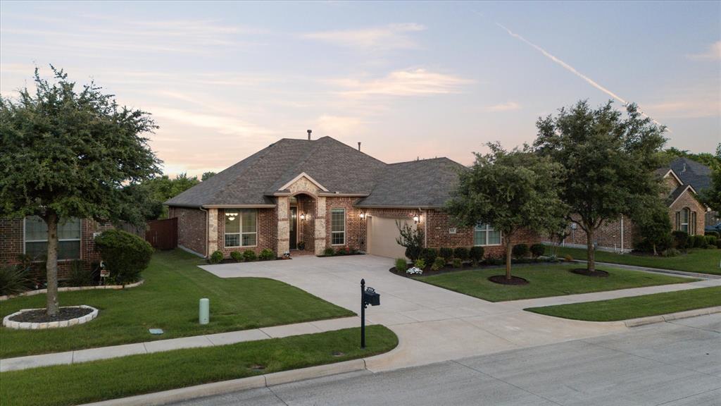 7636 Town Lake Drive