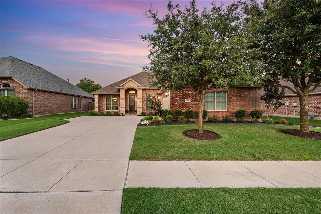 7636 Town Lake Drive