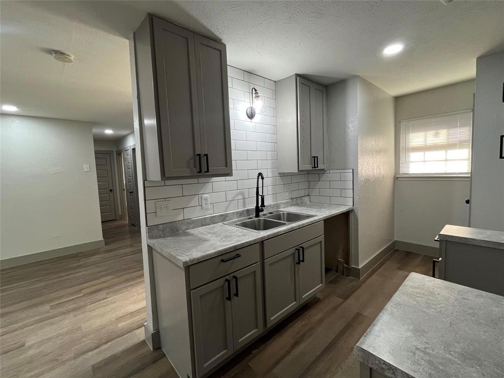 College Park 03 & Rev 02 Inst - Residential