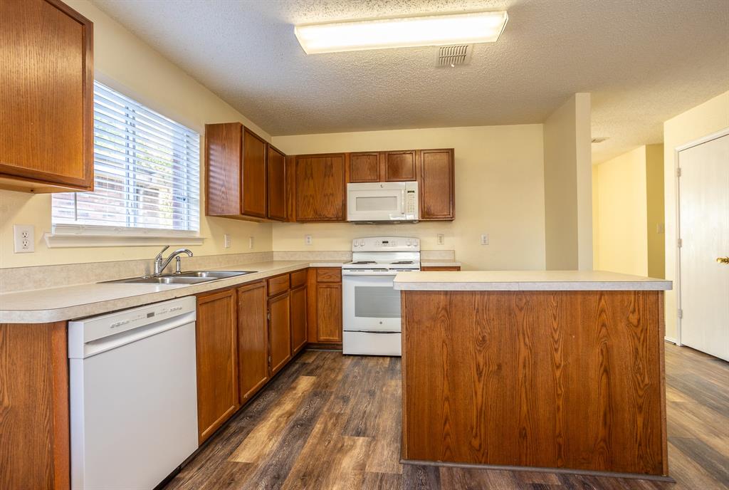 Ames Mdw Add Ph I - Residential