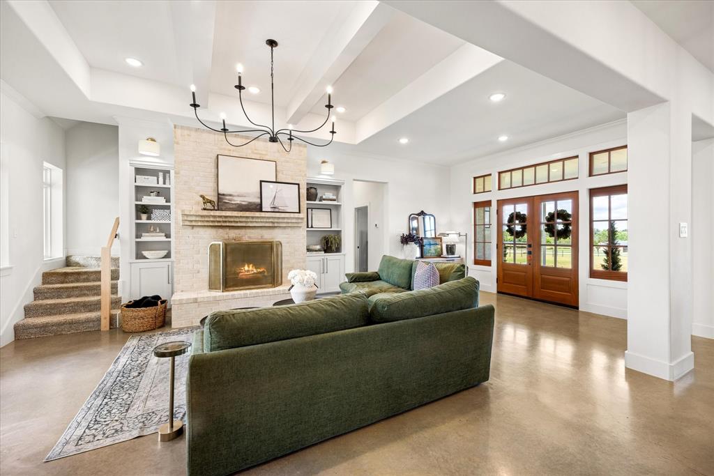 2208 Summerlin Court
