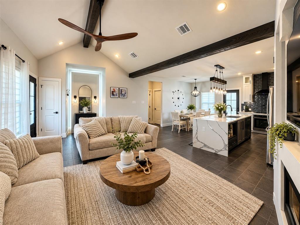317 Lakeview Drive