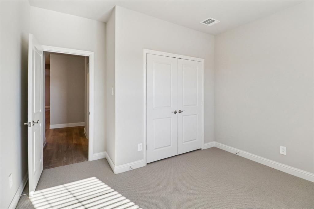 Lakehaven - Residential