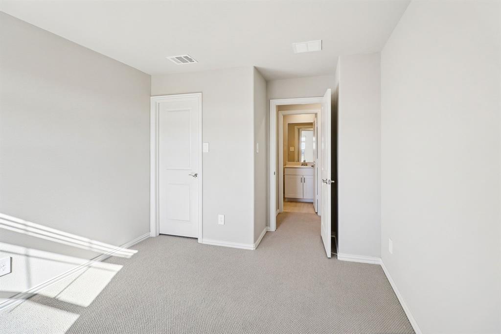 Lakehaven - Residential