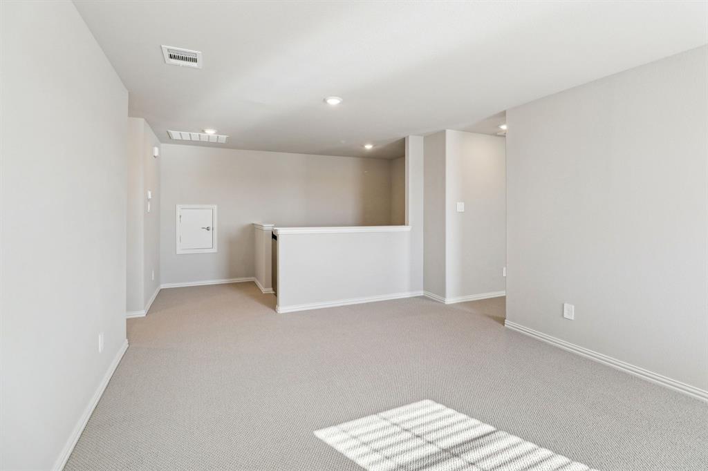 Lakehaven - Residential