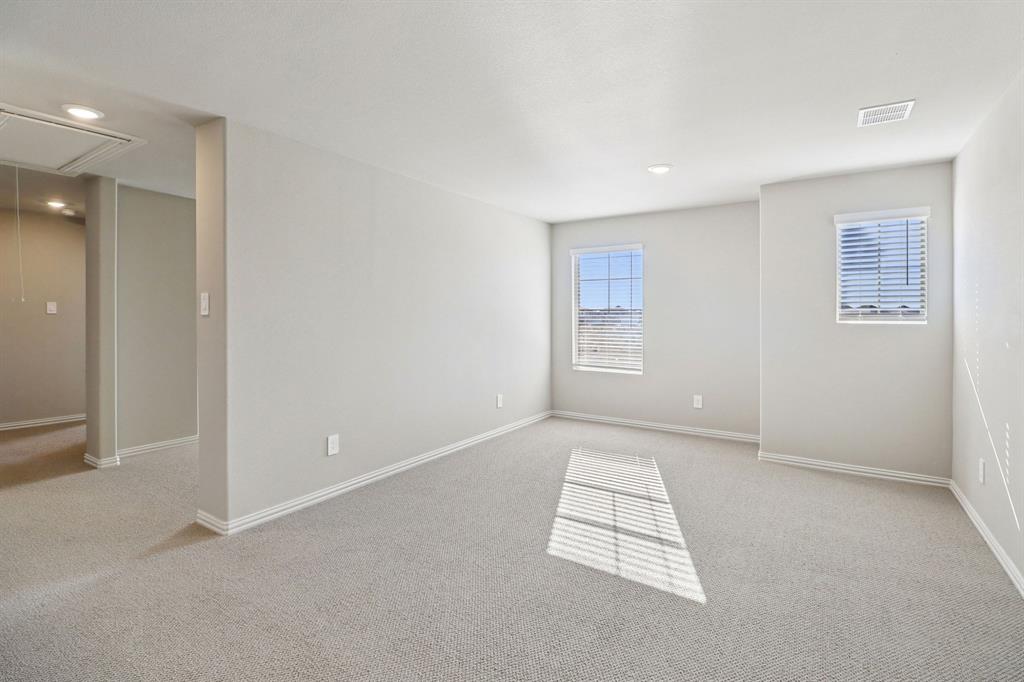 Lakehaven - Residential