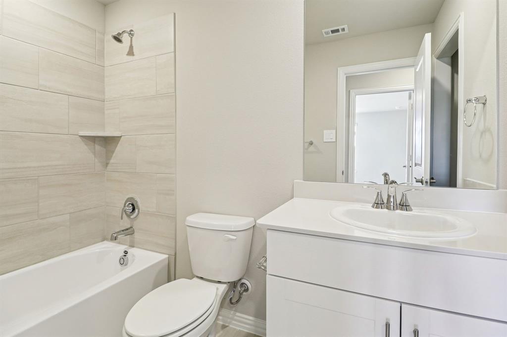 Lakehaven - Residential