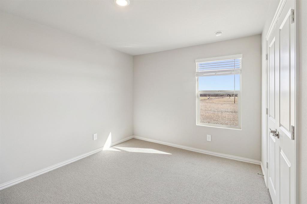 Lakehaven - Residential