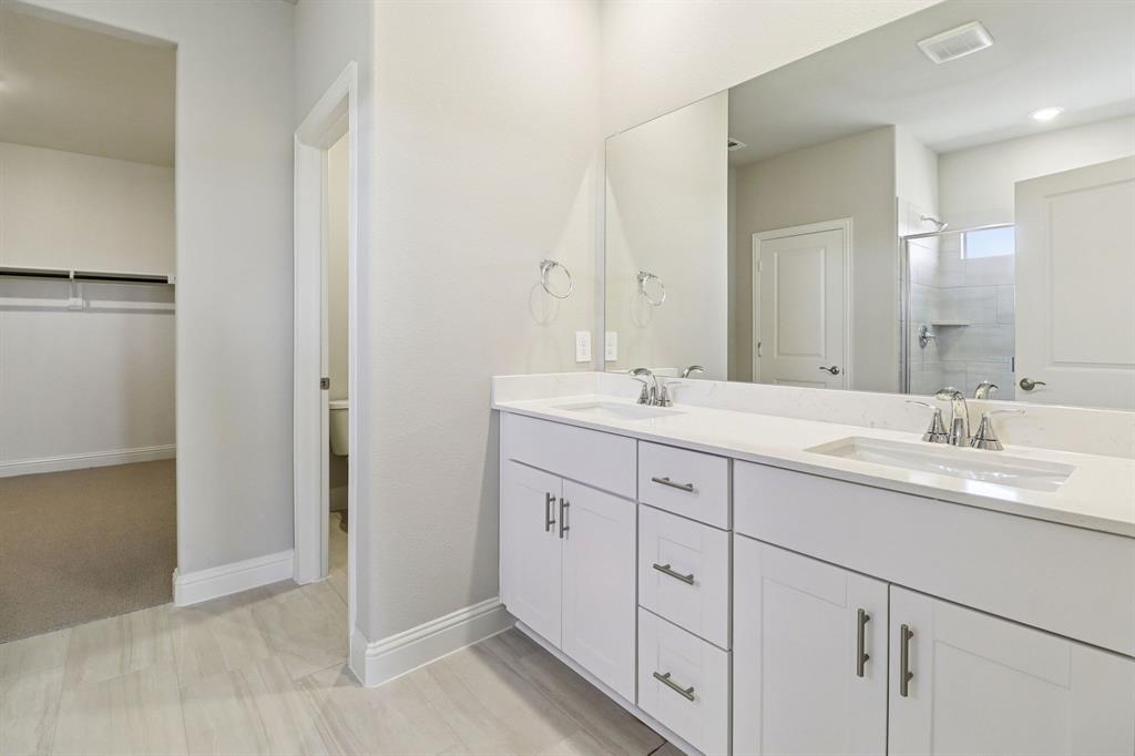 Lakehaven - Residential