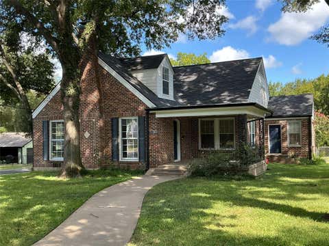 Photo of 1720 Sycamore Avenue, Corsicana, TX 75110 (MLS # 21368390)