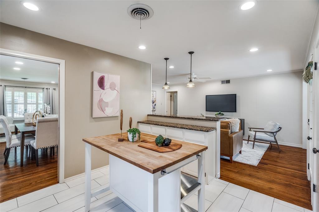 Lochwood Rev - Residential