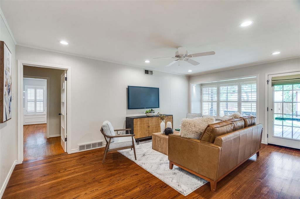 Lochwood Rev - Residential