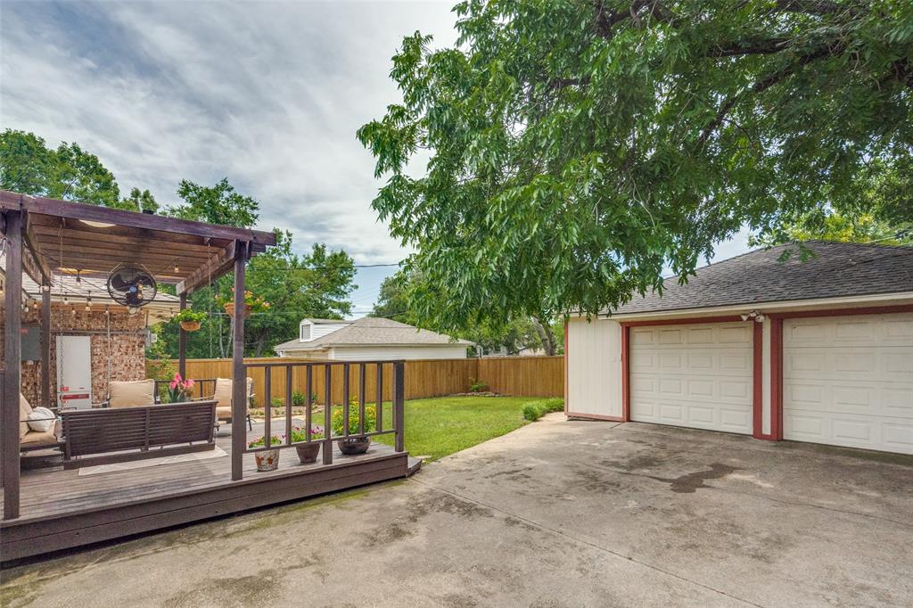 Lochwood Rev - Residential