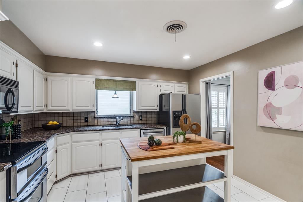 Lochwood Rev - Residential