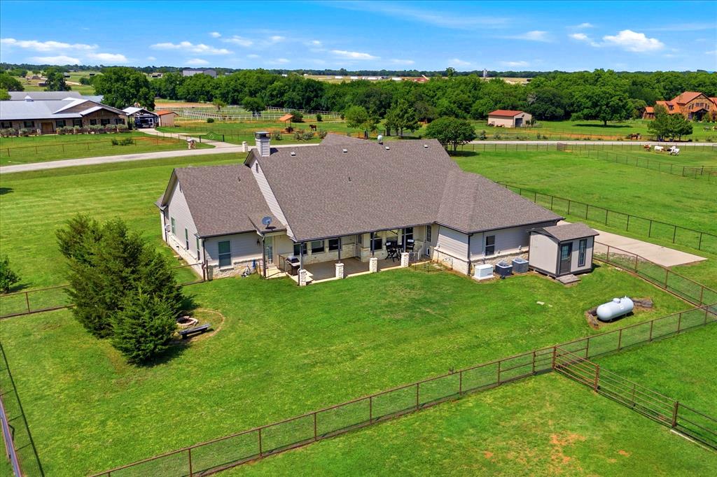 10040 Horseshoe Nail Road