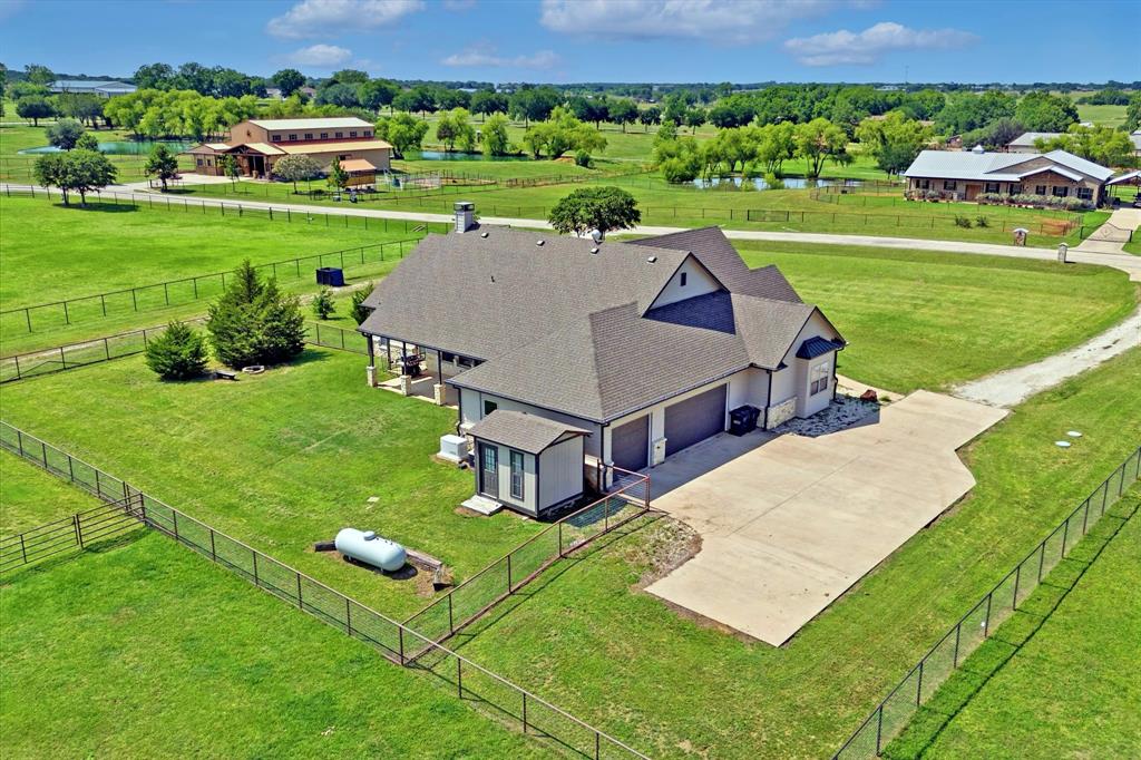 10040 Horseshoe Nail Road