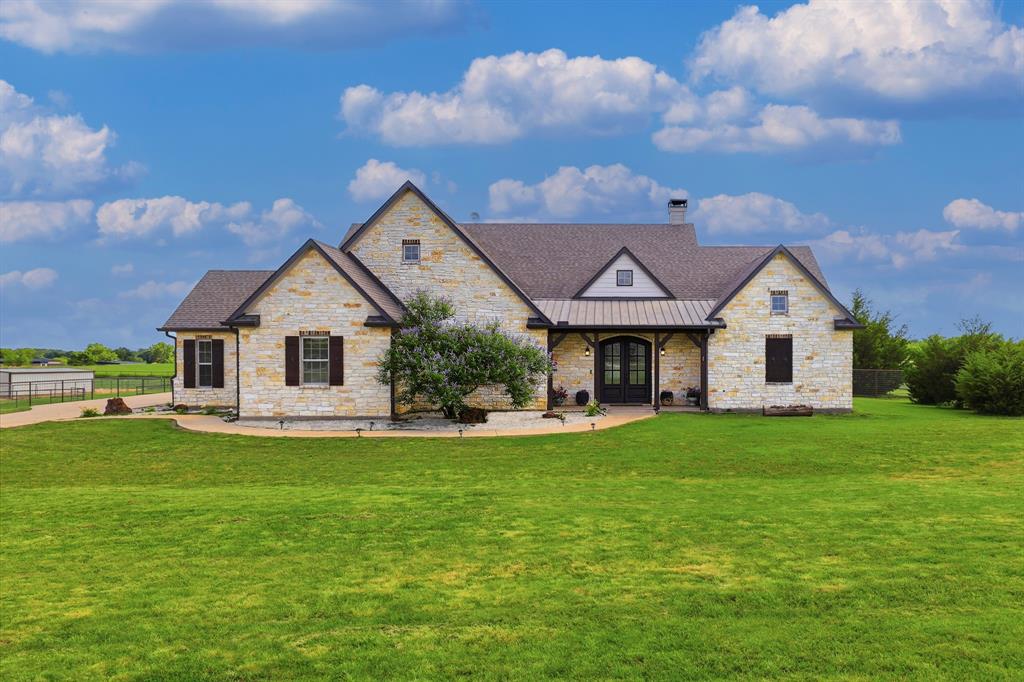 10040 Horseshoe Nail Road