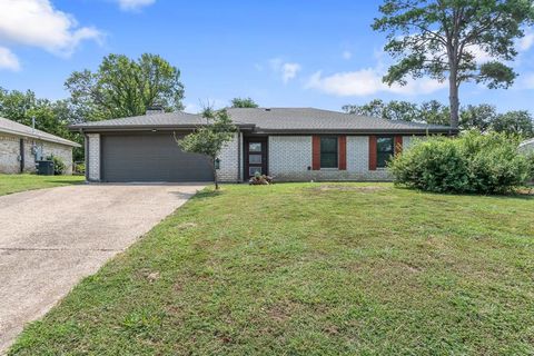 3005 Hillcrest Drive Corsicana TX 75110