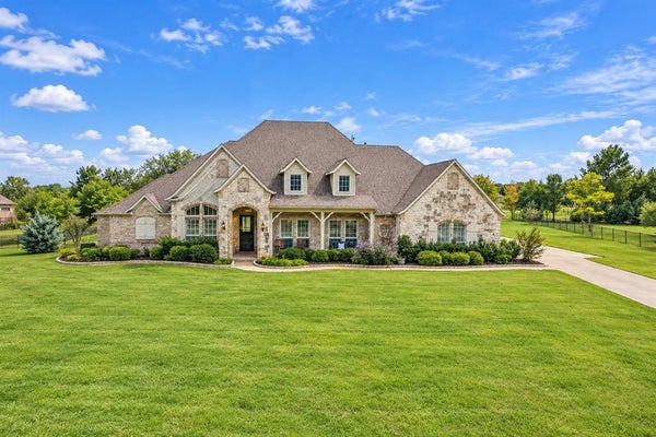 1720 HIGHLAND MEADOWS DR, PROSPER, TX 75078 - Image 4840c501f201170d3afa8f2a72bbd0d1/2946748117
