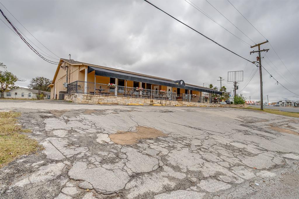 1111 State Highway 16 S